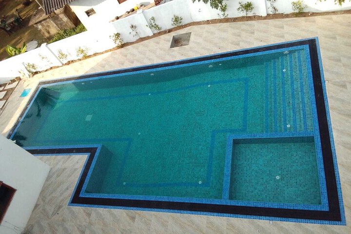 Pool 38 of 47