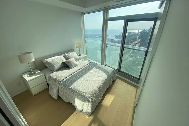 Room 190 of 931