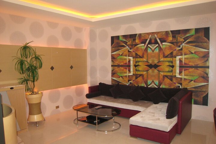Room 54 of 79