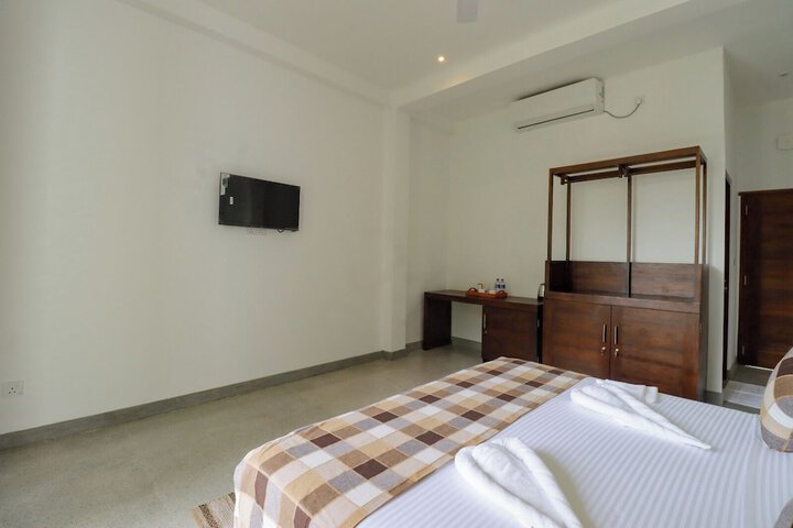 Room 36 of 90