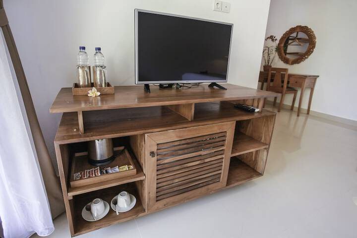 Room 4 of 42