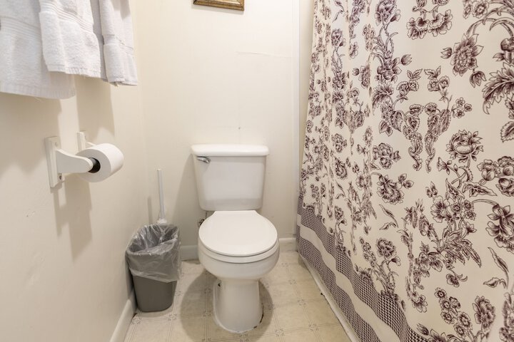 Room 255 of 309