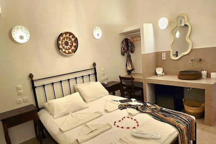 Room 84 of 148