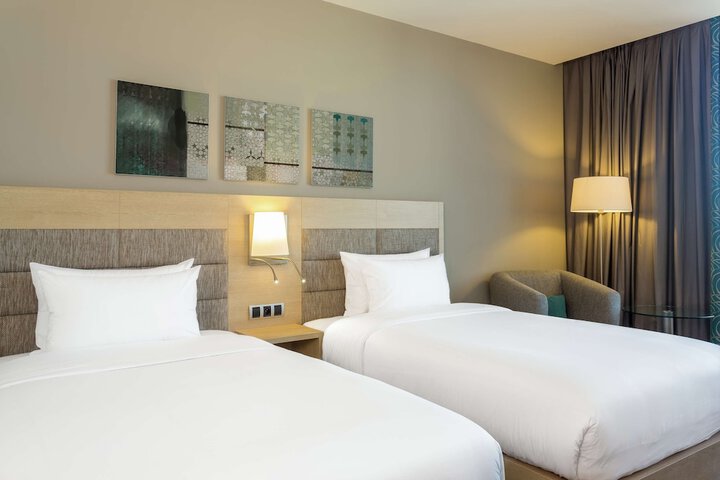 Room 5 of 46