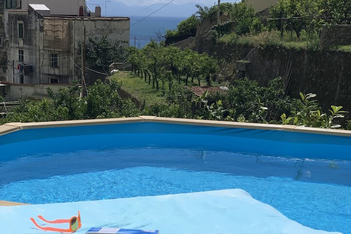 Hotel Pool