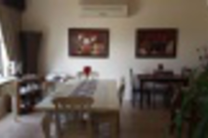 Dining 52 of 168
