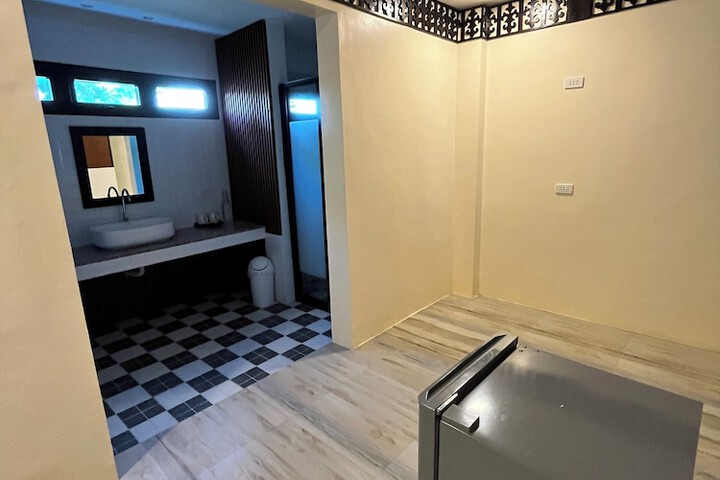 Bath Interior