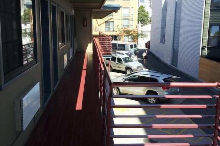 Property Grounds 14 of 29