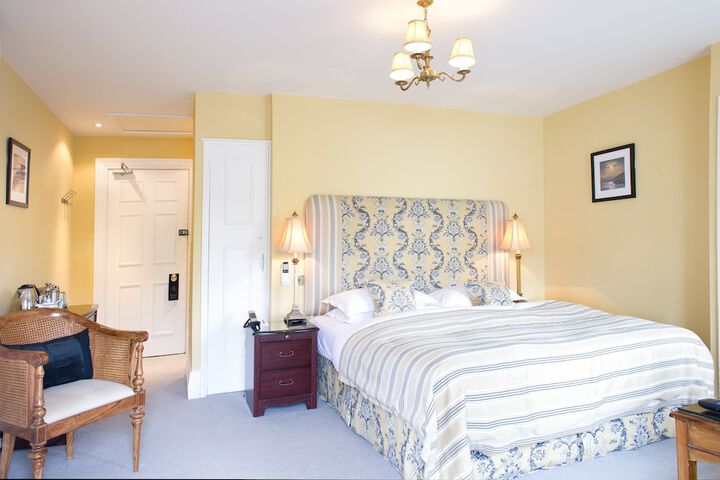 Room 3 of 22