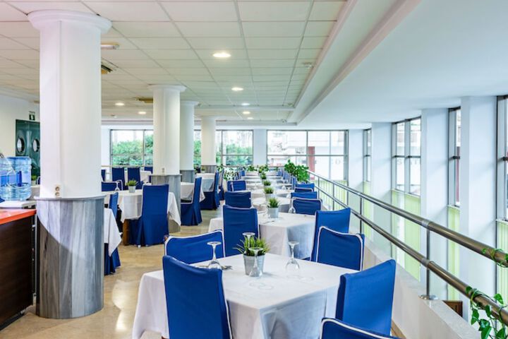 Dining Photos