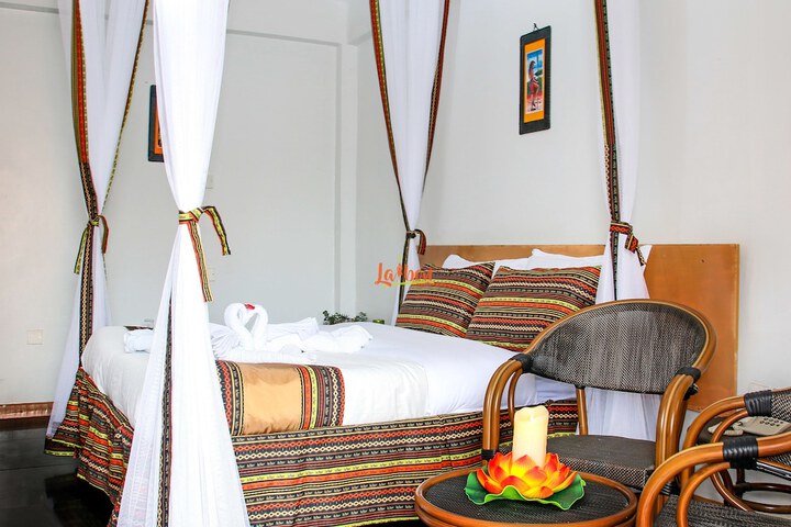 Hotel Interior 10 of 13