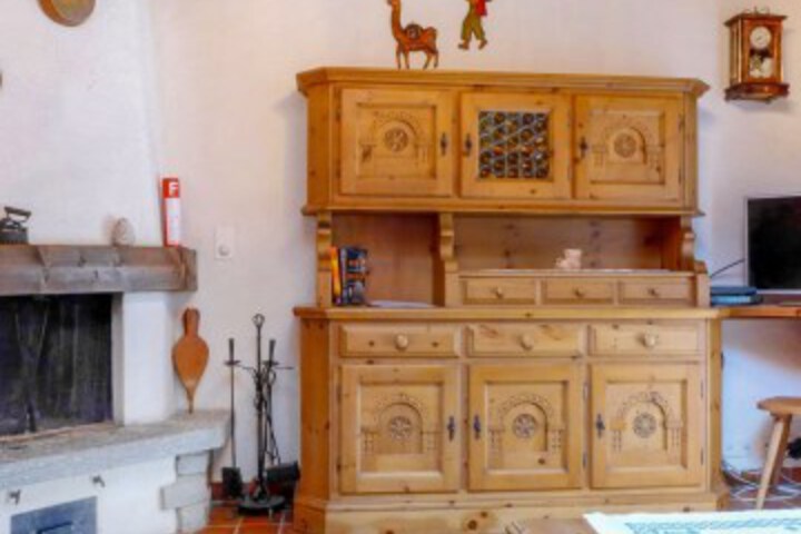 Room 7 of 14