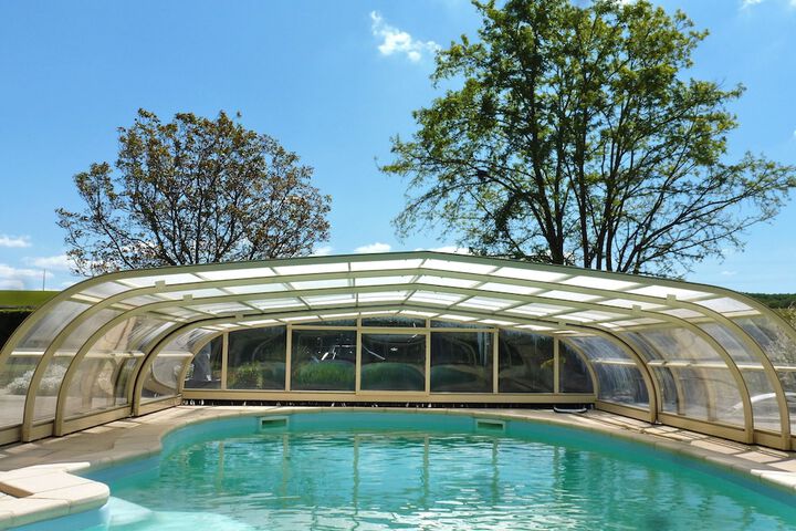 Pool 35 of 60