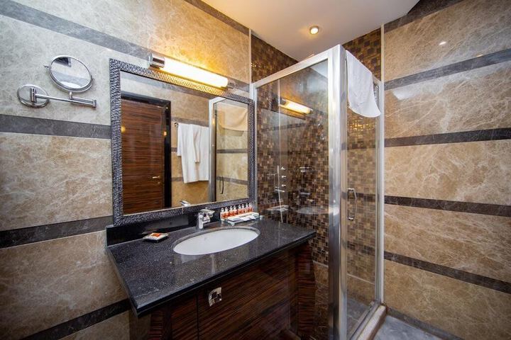 Clean Restrooms