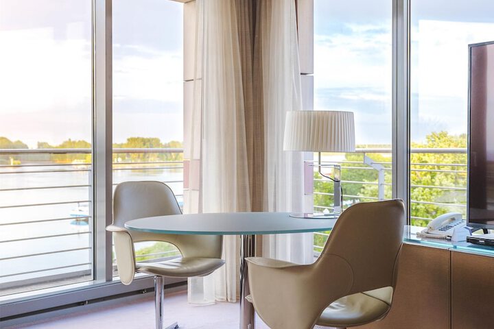 Room 32 of 109