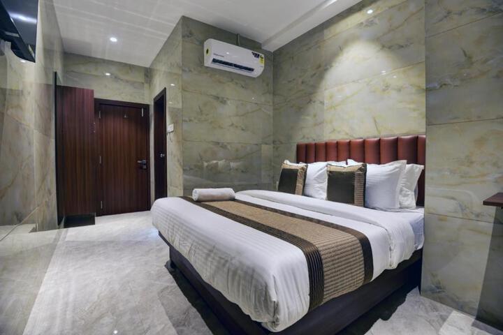SARAH INN LODGING