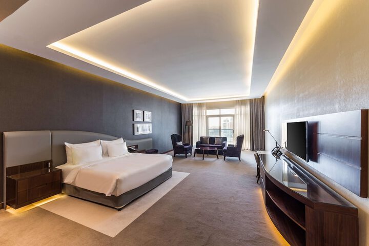 Room 40 of 277