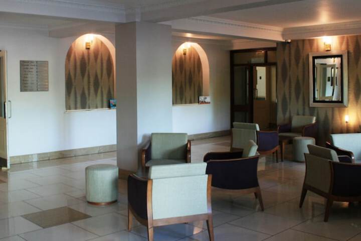 Guest Lobby
