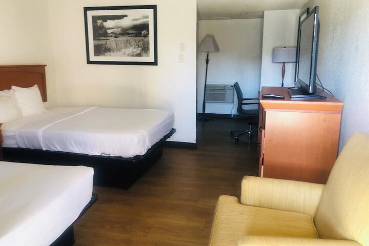 Room 13 of 52