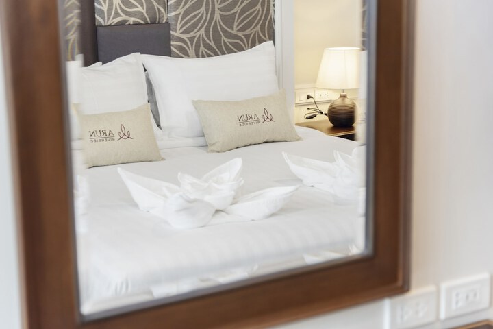 Room 27 of 57