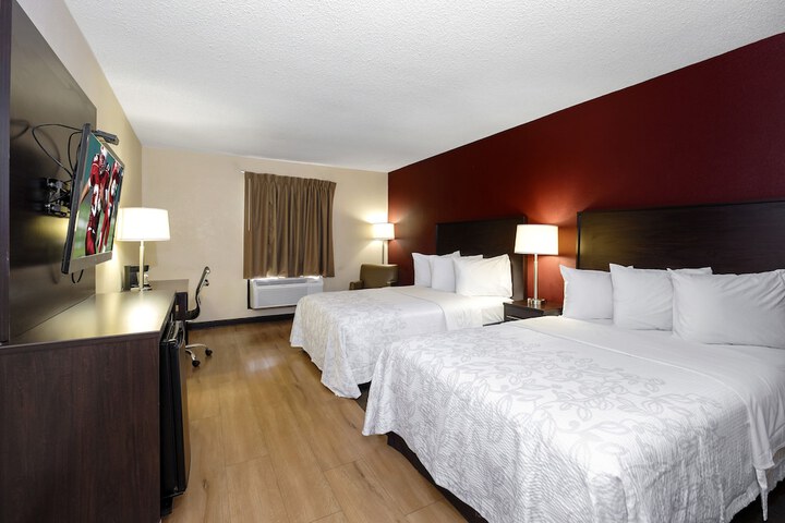 Double Superior King Bed (11 of 14)