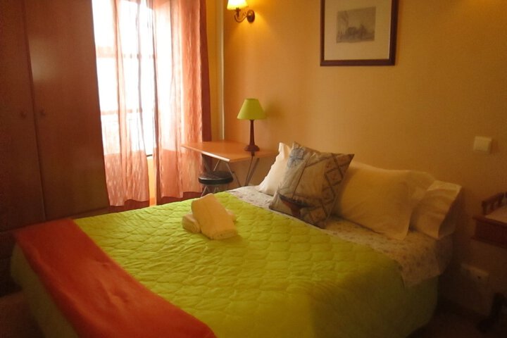 Room 8 of 49