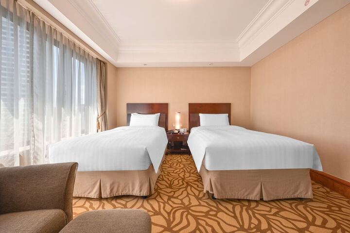 Room 19 of 41