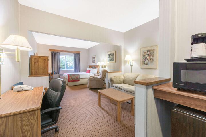 Room 18 of 22