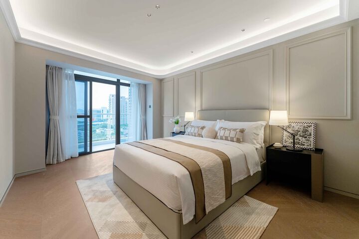 Room 18 of 110