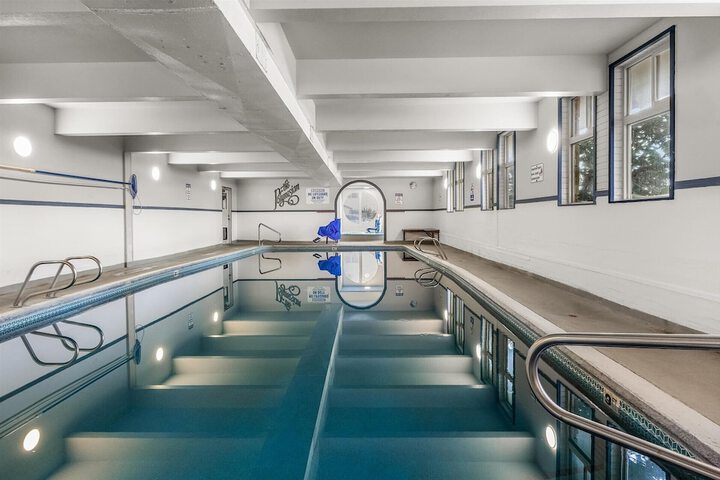 Pools & Facilities