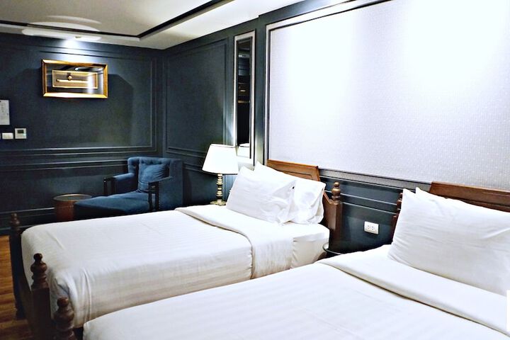 Room 22 of 124