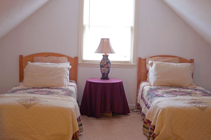 Room 82 of 400