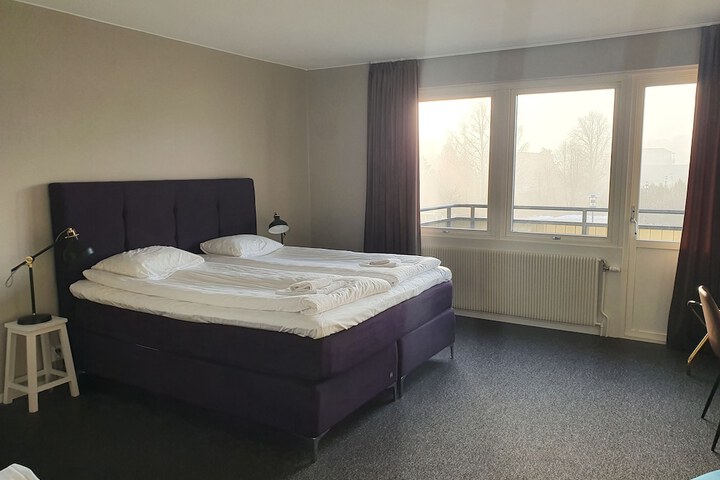 Room 7 of 37