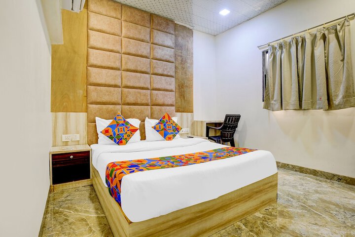 Fabexpress Sumit Palace