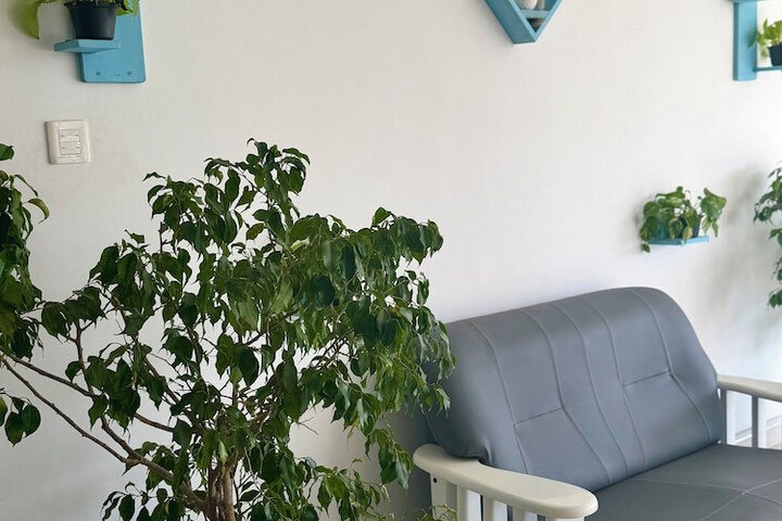Room 16 of 44