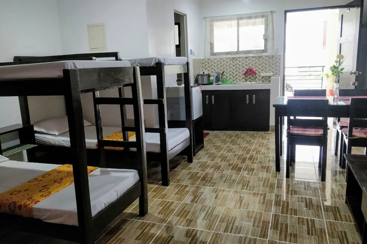 Room 4 of 29
