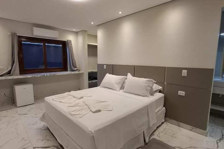 Room 7 of 36