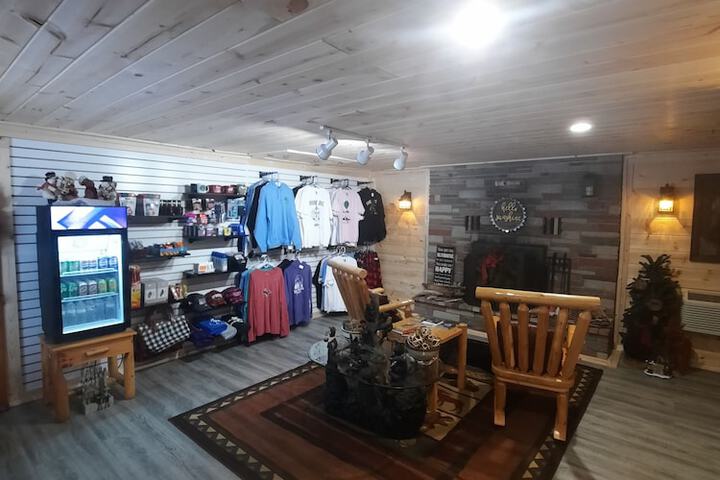 Hotel Interior 4 of 39