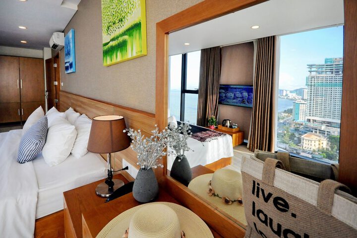 Room 54 of 230