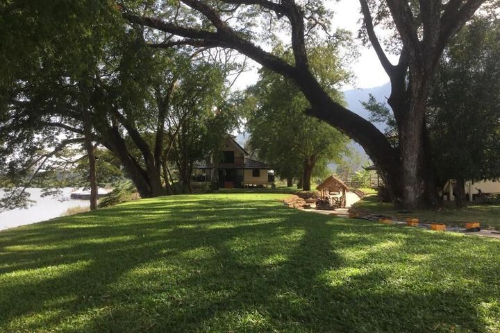 Property Grounds 28 of 51