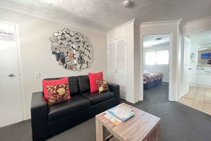 Room 53 of 105