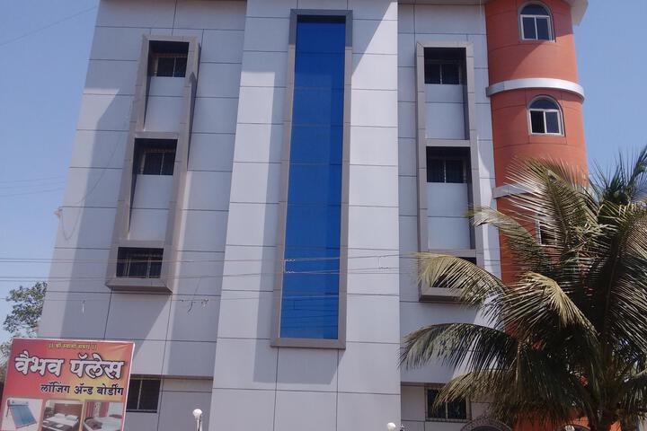 Hotel Vaibhav Palace