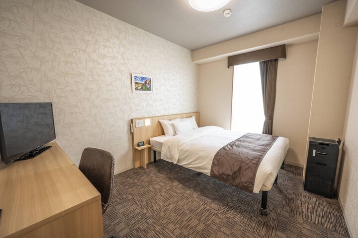 Room 20 of 43