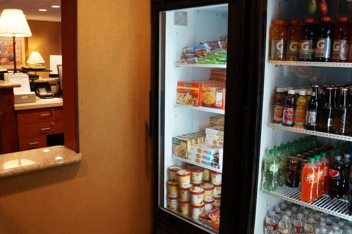 Snack bar