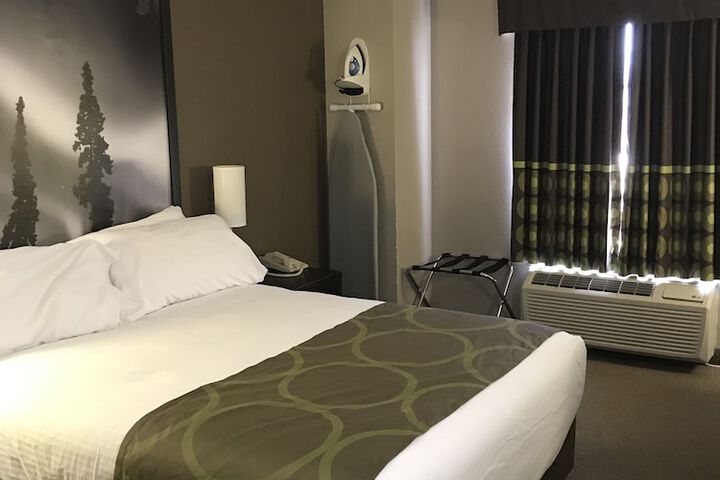 Room 5 of 39