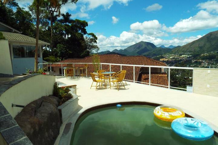 Pool 31 of 61