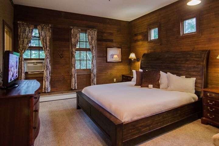 Room 20 of 49