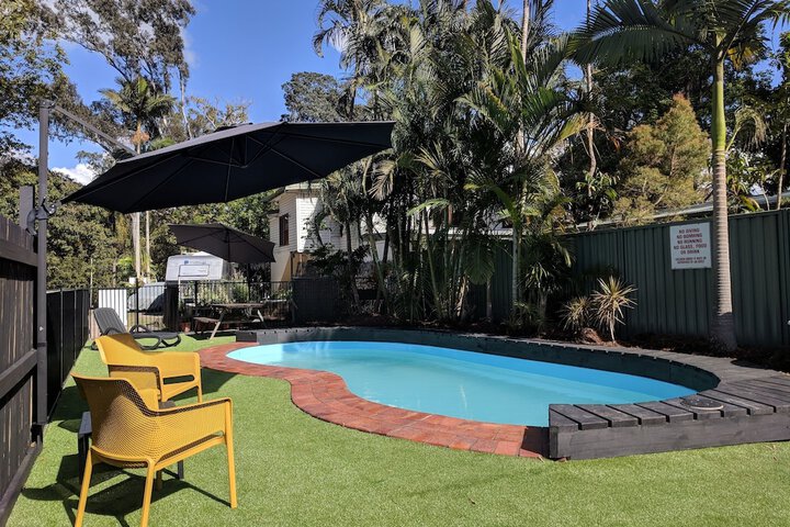Pool 27 of 38
