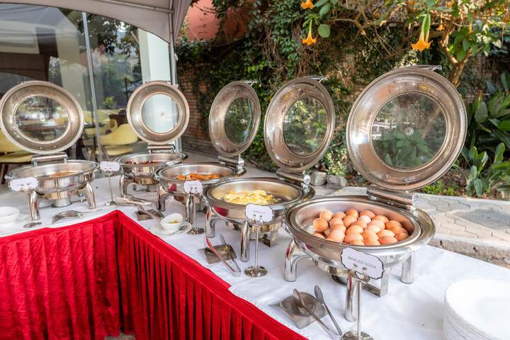 Dining 150 of 191