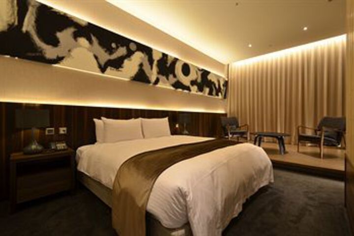 Room 25 of 72
